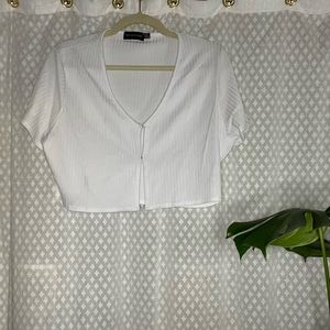 Pretty Little Thing Plus White Rib Hook And Eye Crop Top